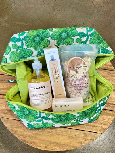 Leon Wash Bag Pack - Mandarin and Cedarwood