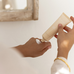 hutwoods-hand-cream-tube-lemon-myrtle-bergamot-cedarwood-75ml