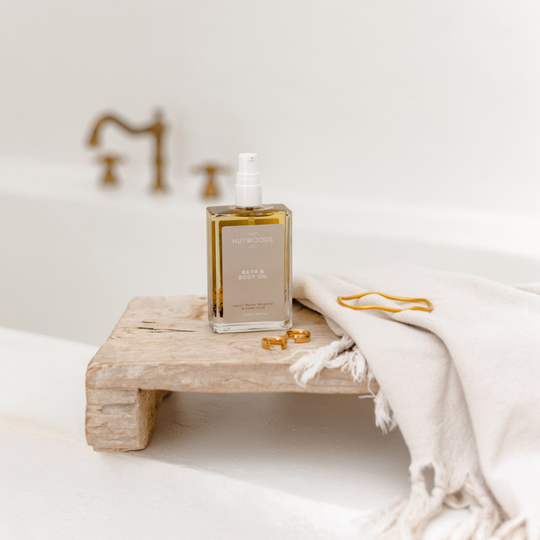 hutwoods-bath-body-oil-lemon-myrtle-bergamot-cedarwood-100ml