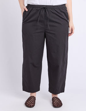 elm-lifestyle-lund-barrel-leg-pant-black