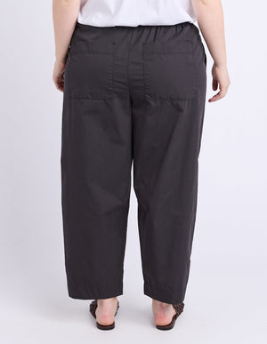 elm-lifestyle-lund-barrel-leg-pant-black