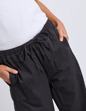 elm-lifestyle-lund-barrel-leg-pant-black