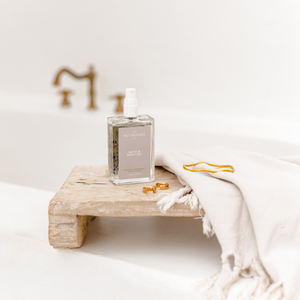 hutwoods-bath-body-oil-lavender-sandalwood-blue-cypress-100ml