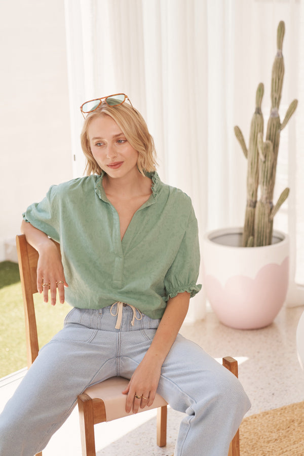 kireina-amber-shirt-green