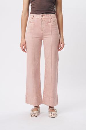 kireina-charlie-jean-musk-pink