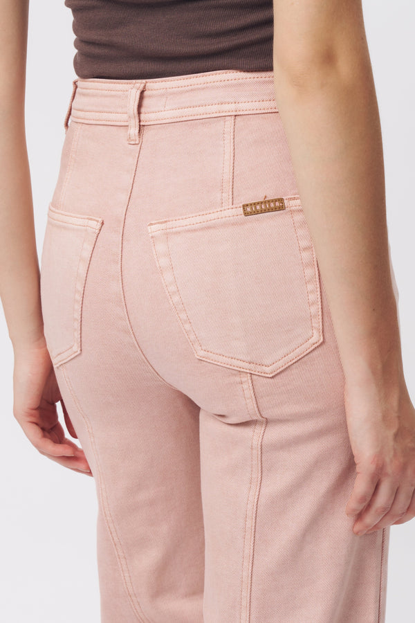 kireina-charlie-jean-musk-pink