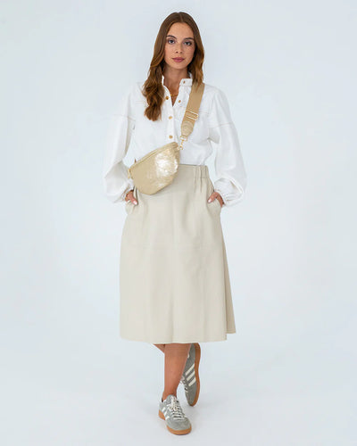 woman wearing Alamo Sling - Light Gold Crinkle
