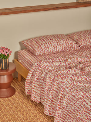 bonnie-neil-petit-madeline-pink-flat-sheet