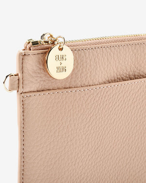 elms-and-king-flat-pouch-neutral-pebble