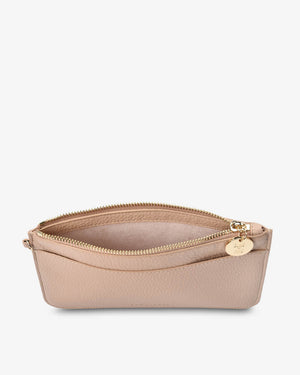 elms-and-king-flat-pouch-neutral-pebble