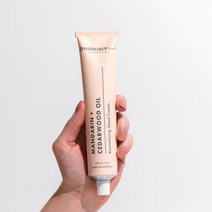 Freshwater Farm - Mandarin & Cedarwood Oil