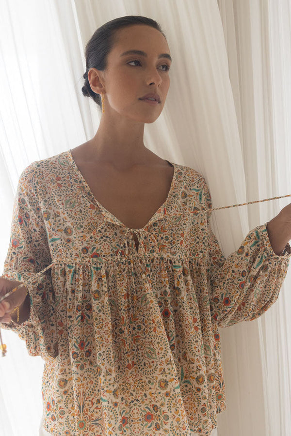 humidity-lifestyle-lara-blouse-almond-print