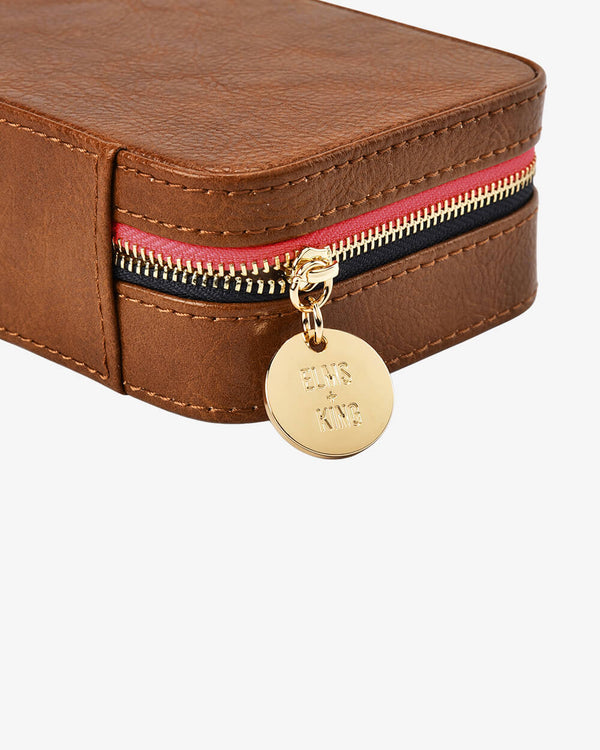 elms-and-king-jewellery-case-long-tan-pebble