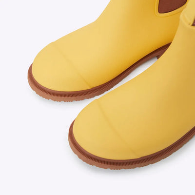 closer look to the Bobbi Boot - Sunflower Yellow