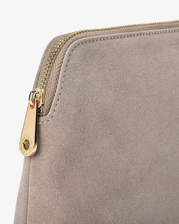 elms-and-king-oakleigh-pouch-fawn