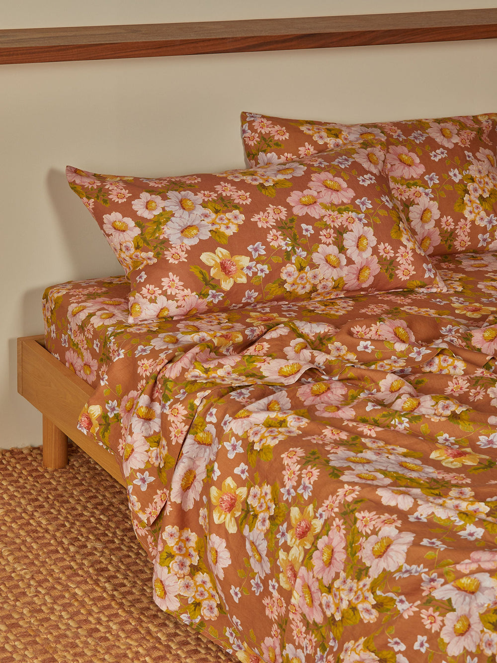 bonnie-neil-buttercup-rust-standard-pillowcases-set-of-2
