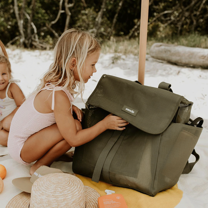 sande-kids-beach-hauler-backpack-pandanus