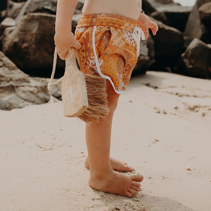 sande-kids-sand-brush
