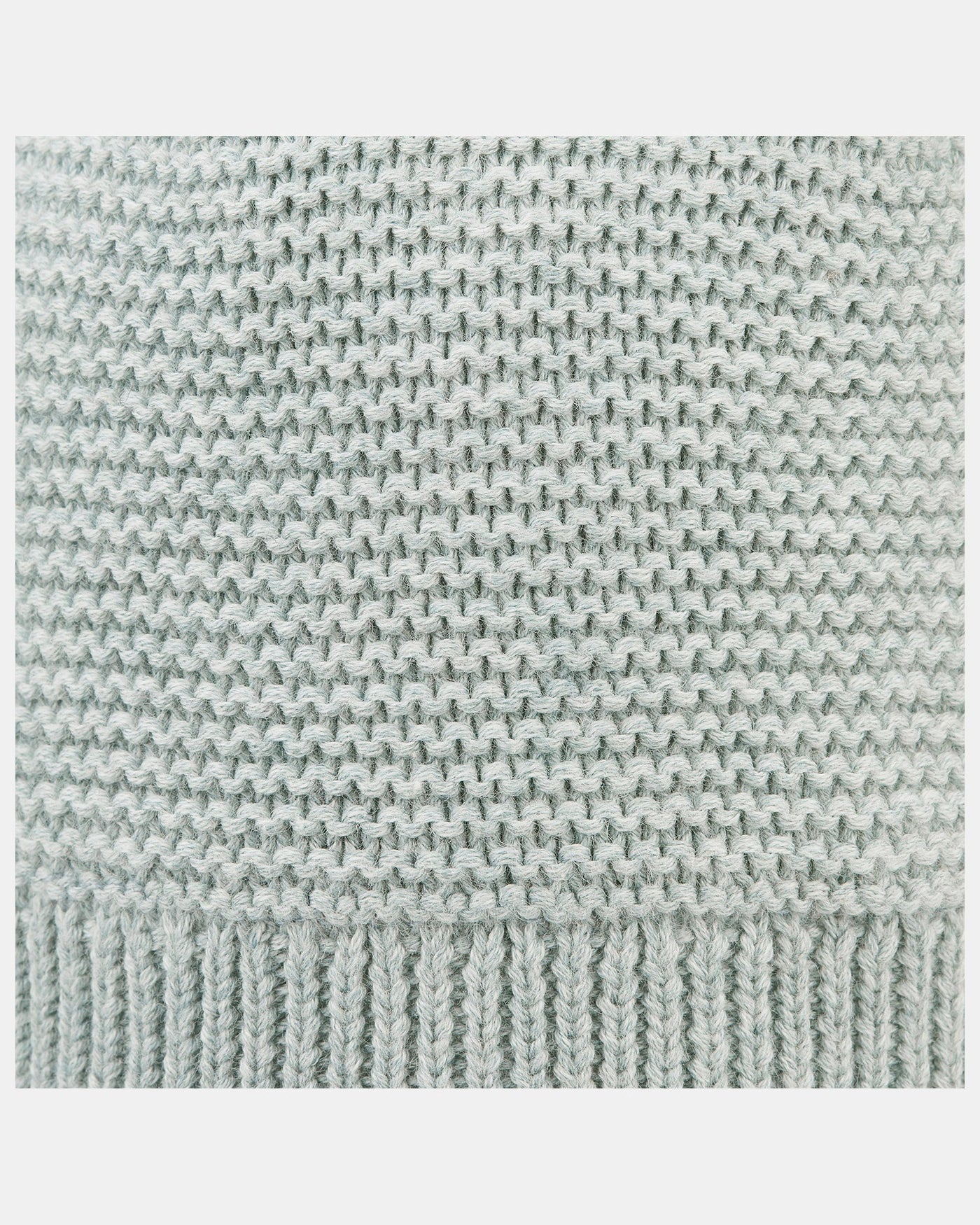 Beanie Snowy - Ice fabric details