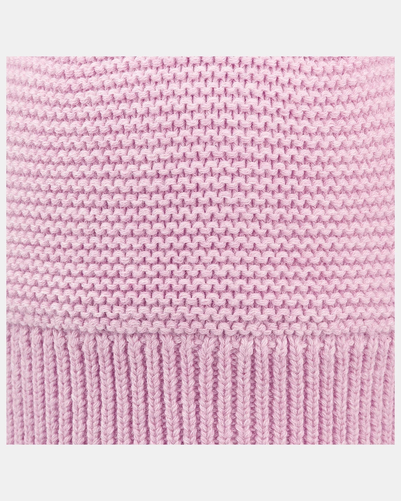 Beanie Snowy - Lavender fabric details