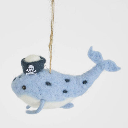florabelle-moby-the-whale-hanging-tree-decoration
