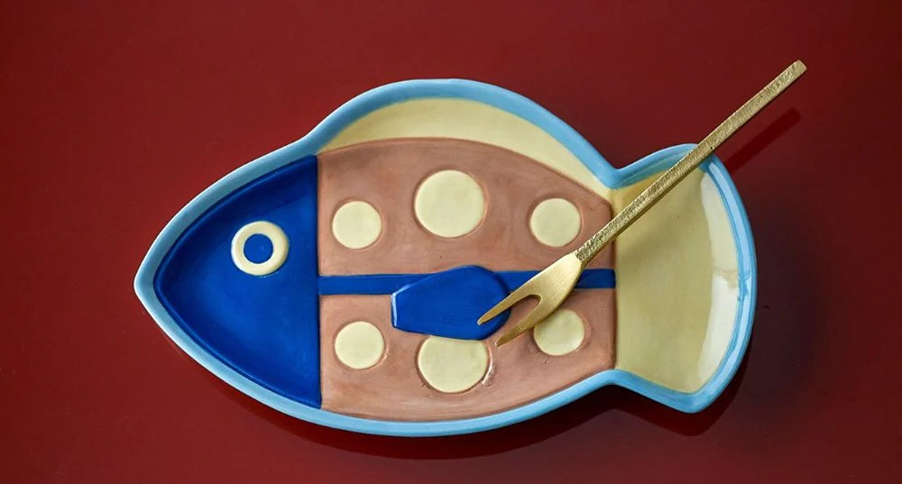 Willy Plate - Yellow/Blue Spots