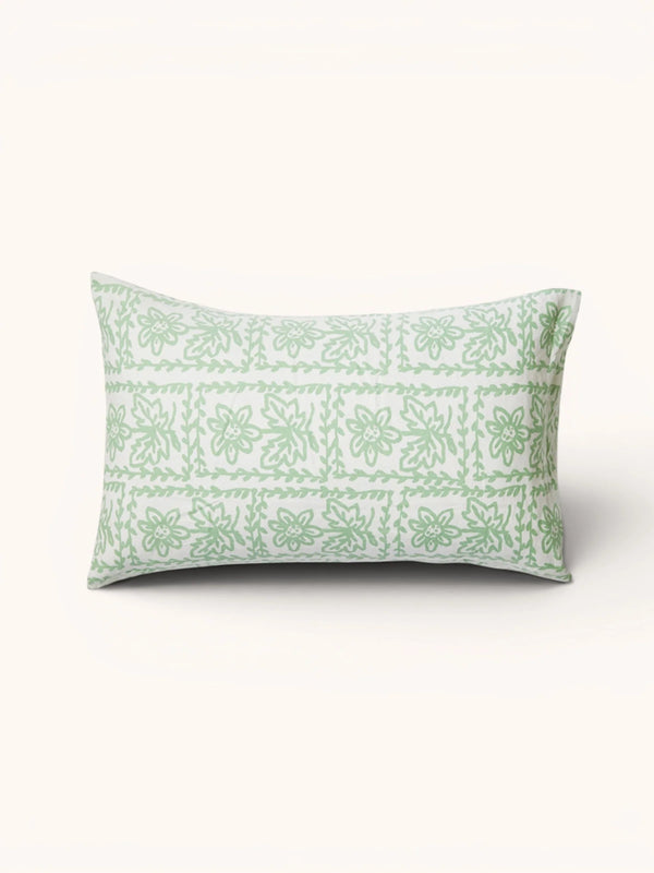 Daisy Sage Standard Pillowcases