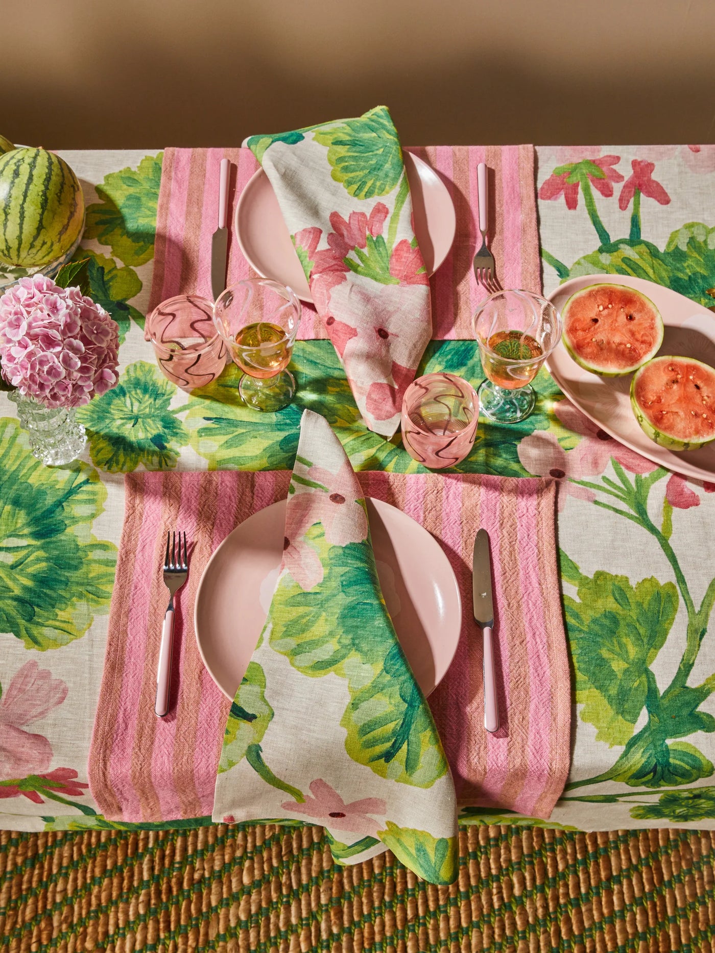 Geranium Multi Tablecloth