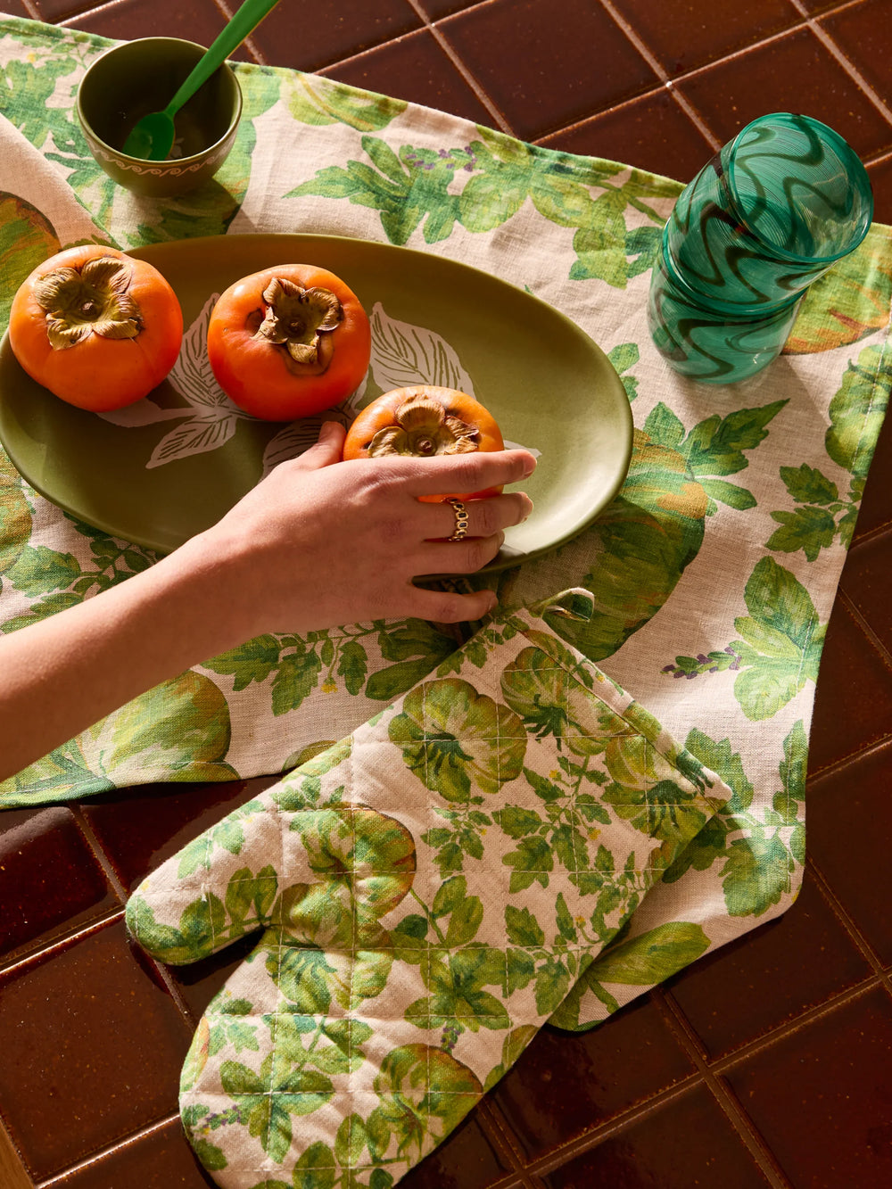 Heirloom Green Oven Mitt