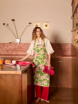Jardin Cerise Oven Mitt