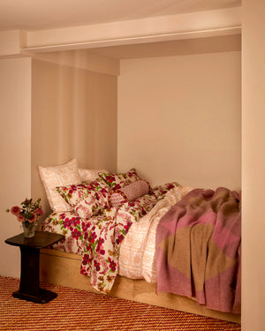 Mohair Geometric Throw - Pink