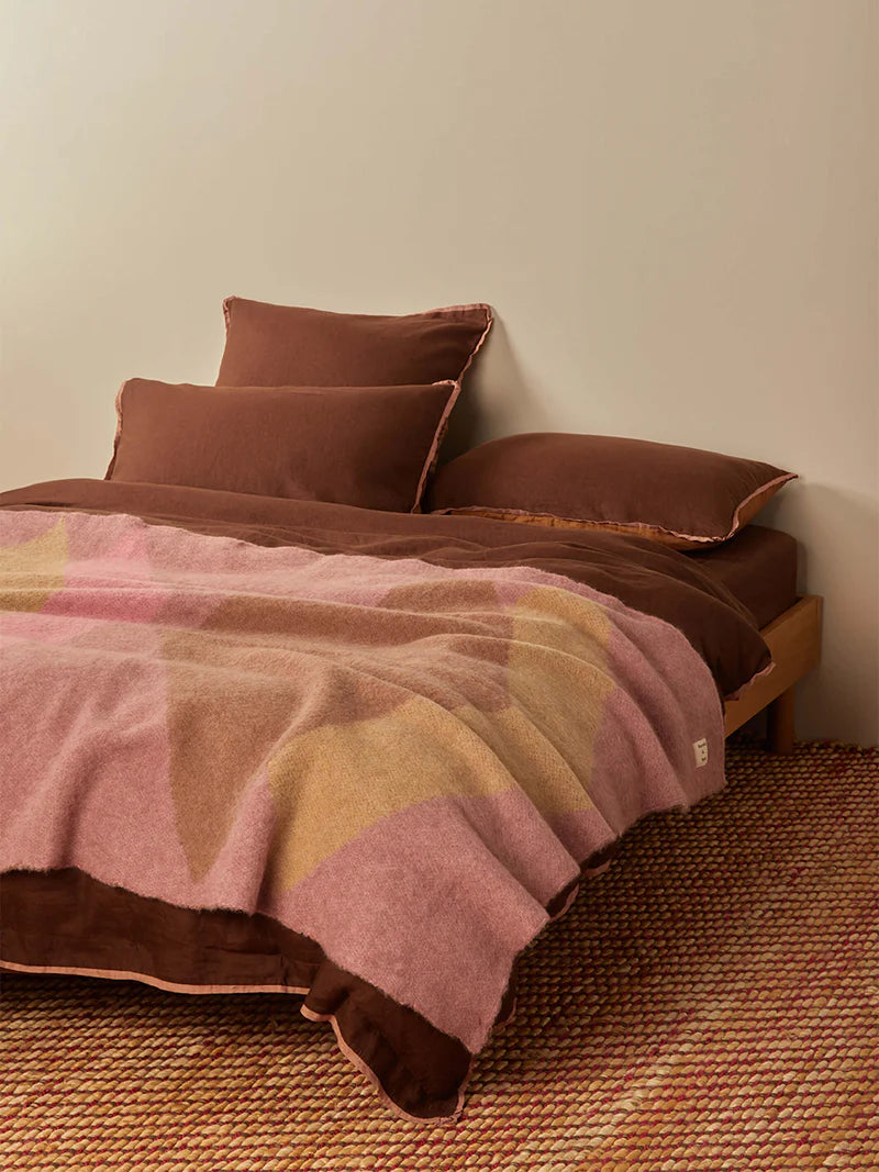 Mohair Geometric Throw - Pink