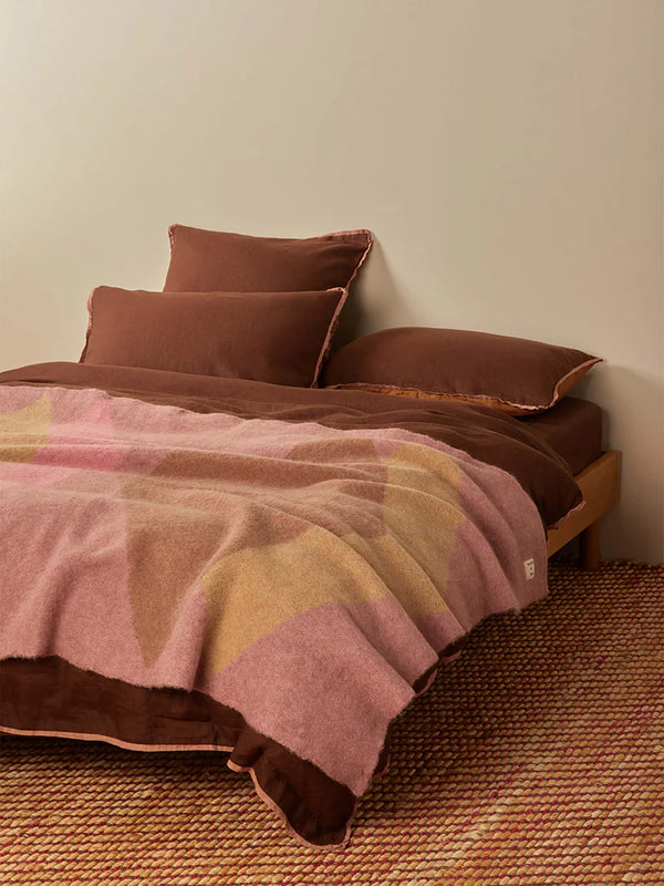 Mohair Geometric Throw - Pink