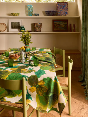 Wild Pansy Verde Napkins (set of 4)