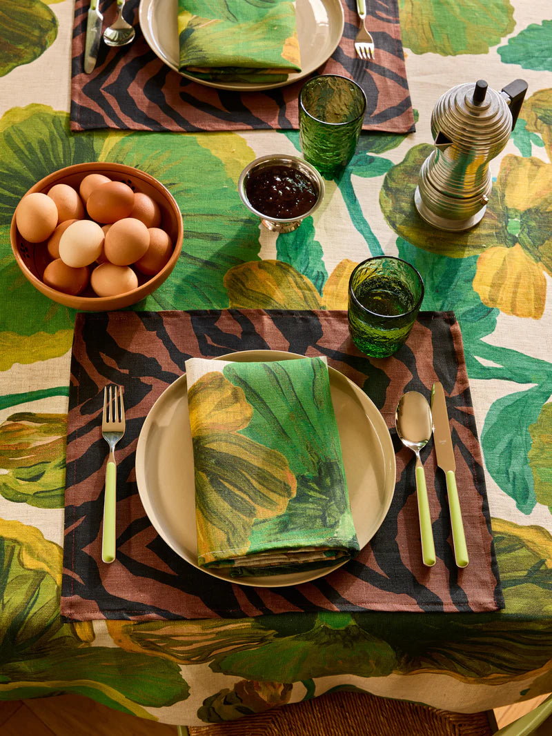Wild Pansy Verde Napkins (set of 4)