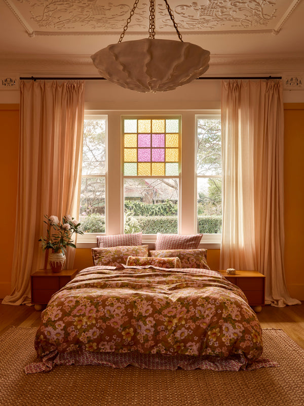bonnie-neil-buttercup-rust-quilt-cover