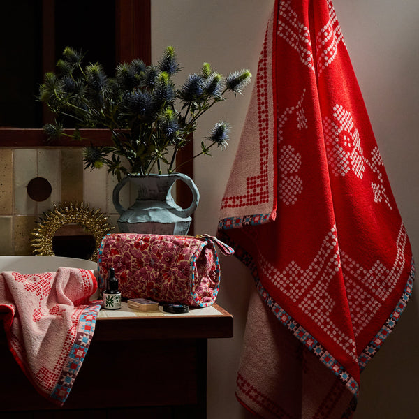 sage-x-clare-bonny-bath-range-poppy