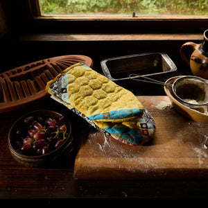 sage-and-clare-indiana-oven-mitt-set