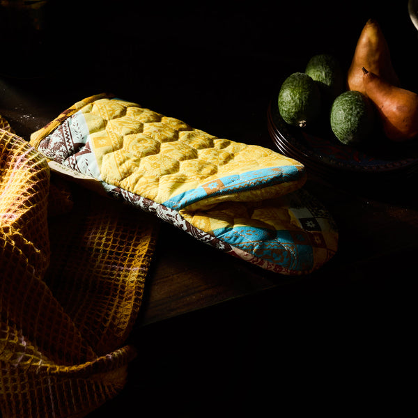 sage-and-clare-indiana-oven-mitt-set