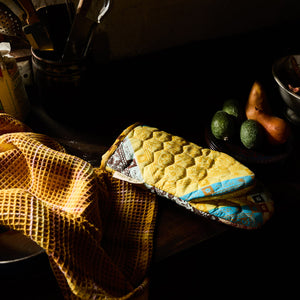 sage-and-clare-indiana-oven-mitt-set