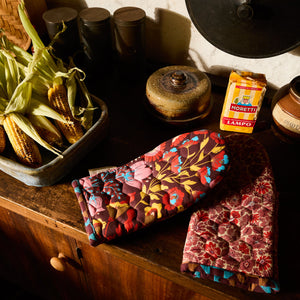 sage-and-clare-magnolia-oven-mitt-set