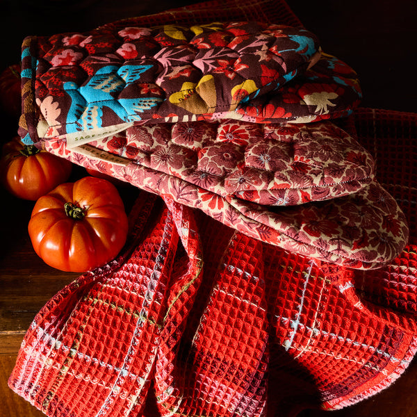 sage-and-clare-magnolia-oven-mitt-set