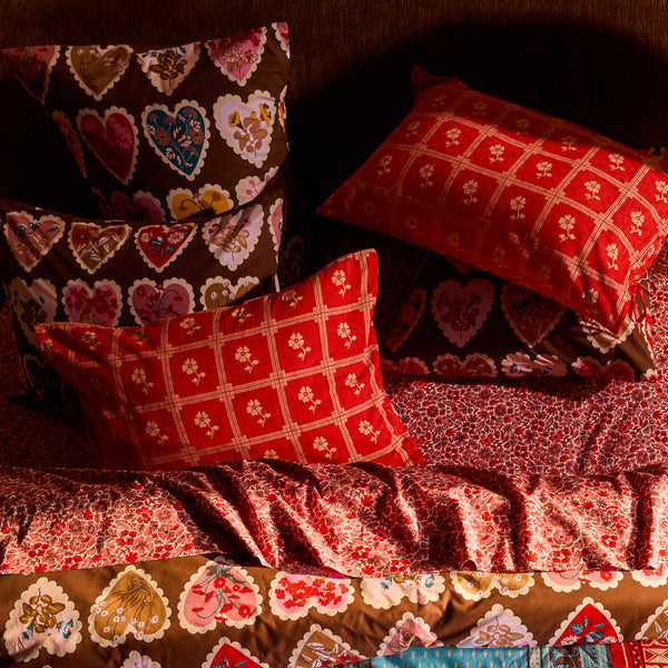 sage-x-clare-bonny-cotton-pillowcase-set-poppy-standard