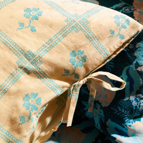 sage-x-clare-bonny-cotton-pillowcase-set-turquoise-standard
