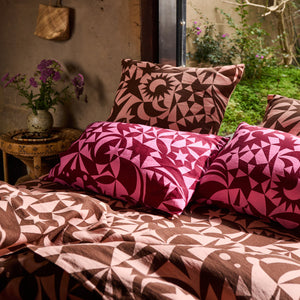 sage-x-clare-nora-linen-pillowcase-set-dahlia-standard