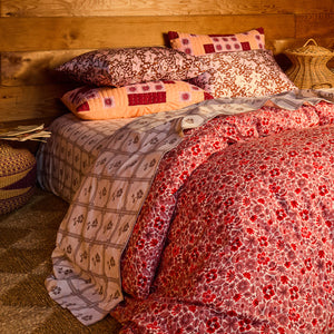 sage-x-clare-magnolia-cotton-quilt-cover-poppy