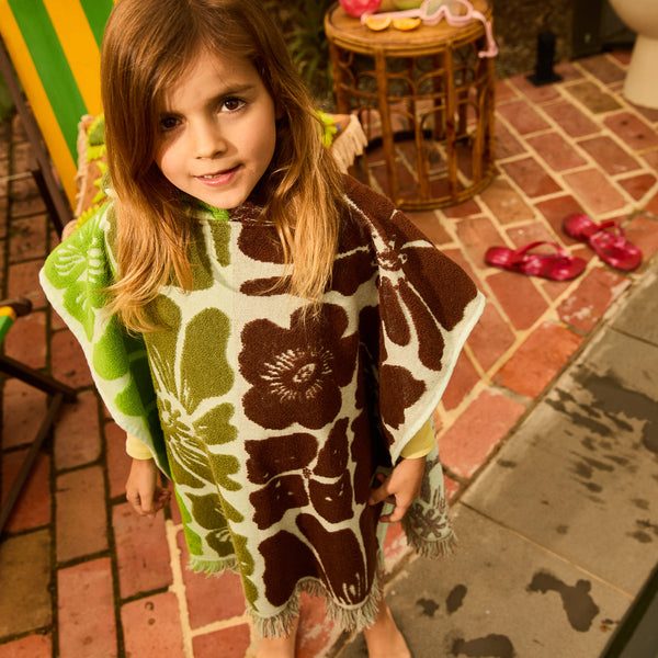 sage-x-clare-jolene-hooded-towel-fluorite