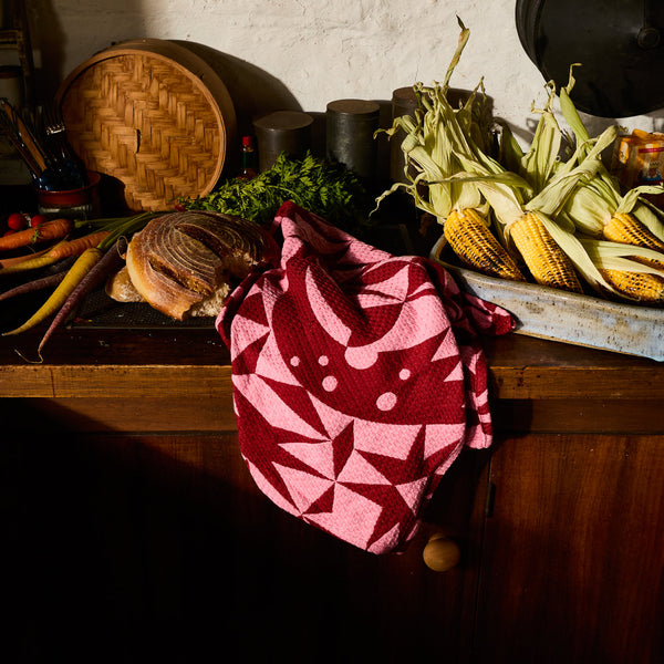 sage-and-clare-nora-tea-tea-towel-dahlia