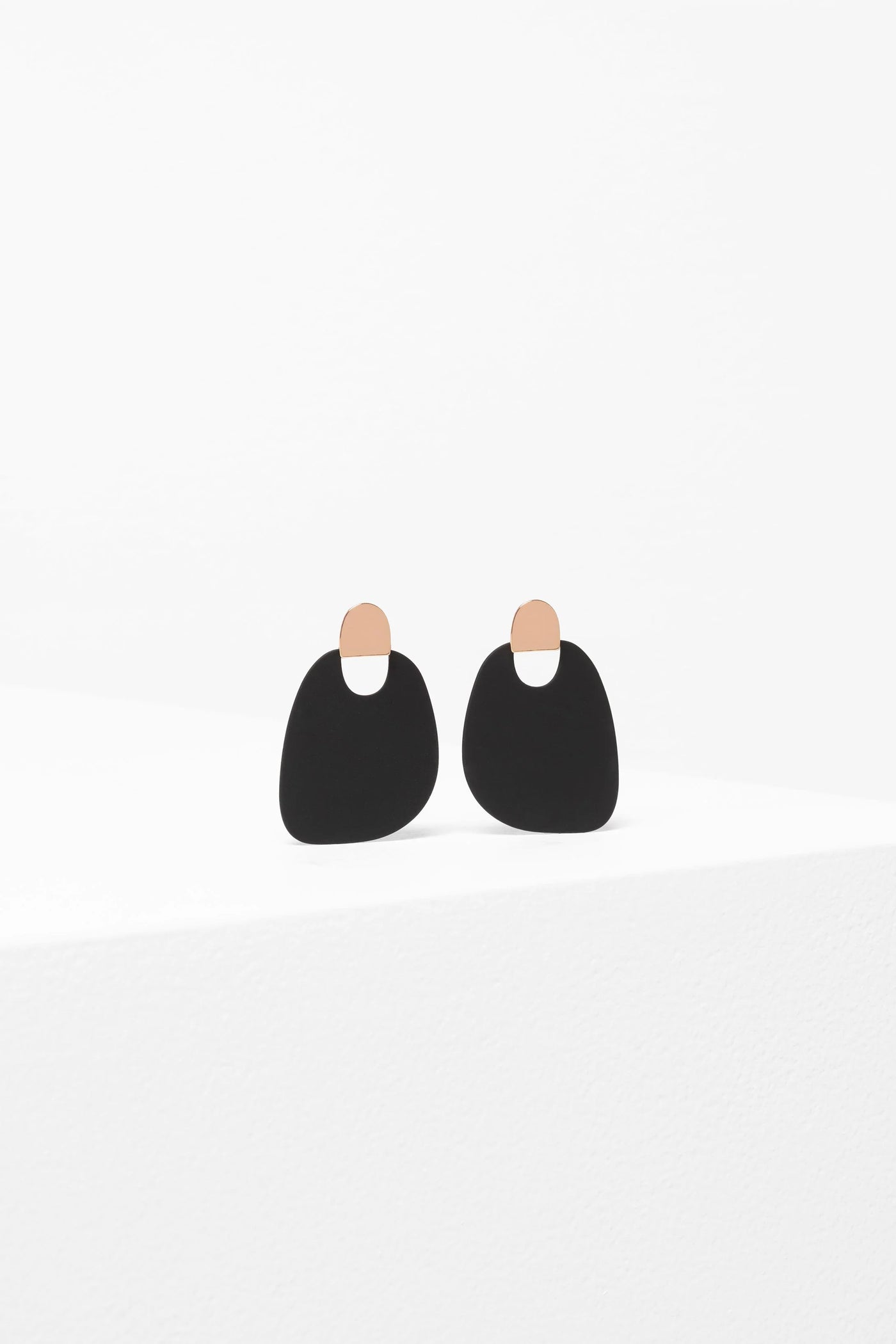 Holt Earring - Black