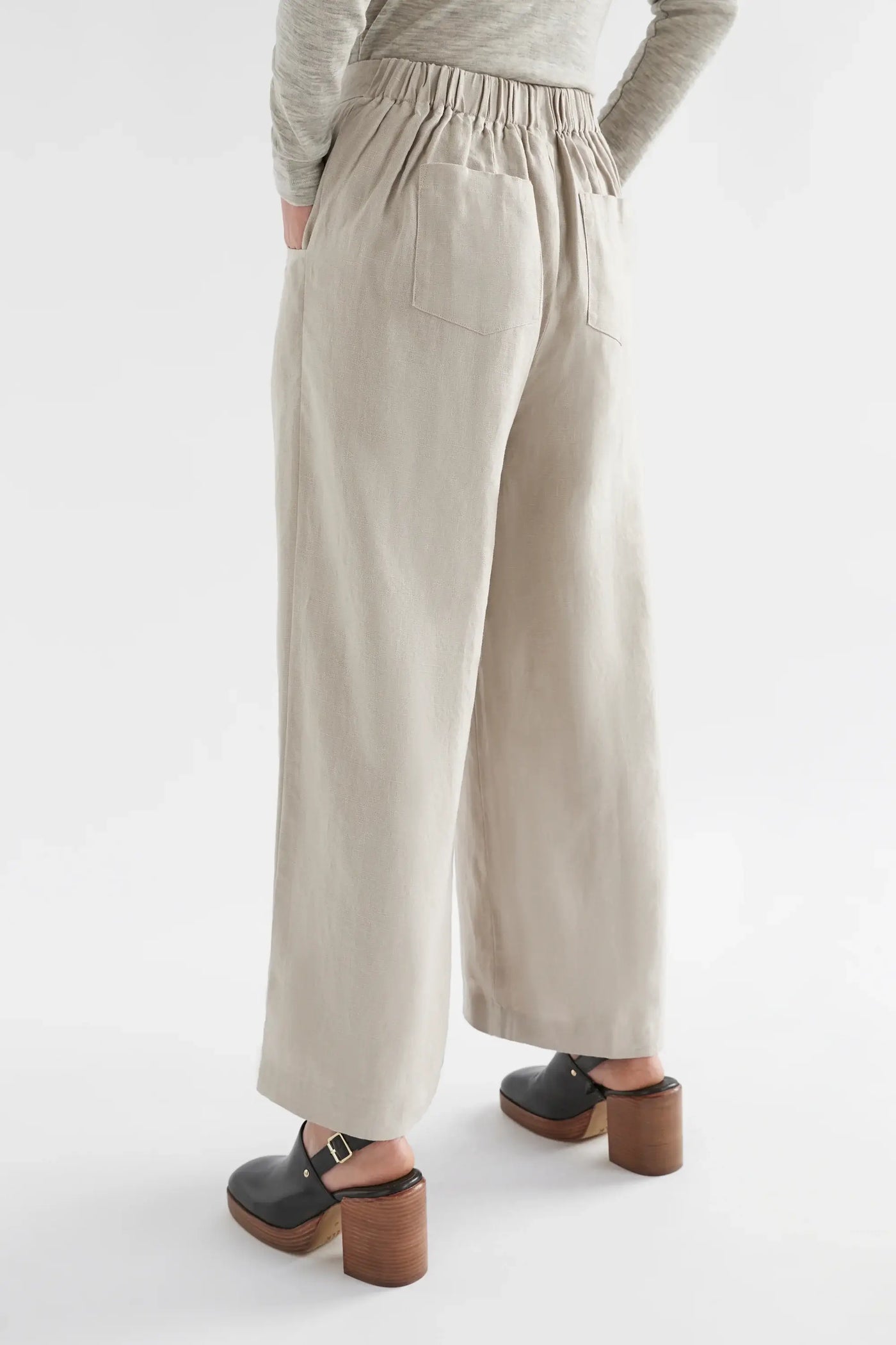 Ilona Pant - Flax